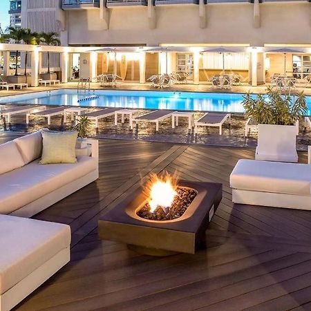 Ala Moana Hotel _ Ocean View With Balcony โฮโนลูลู ภายนอก รูปภาพ