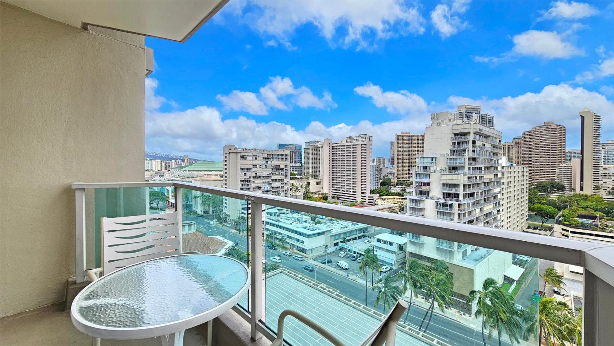 Ala Moana Hotel _ Ocean View With Balcony โฮโนลูลู ภายนอก รูปภาพ